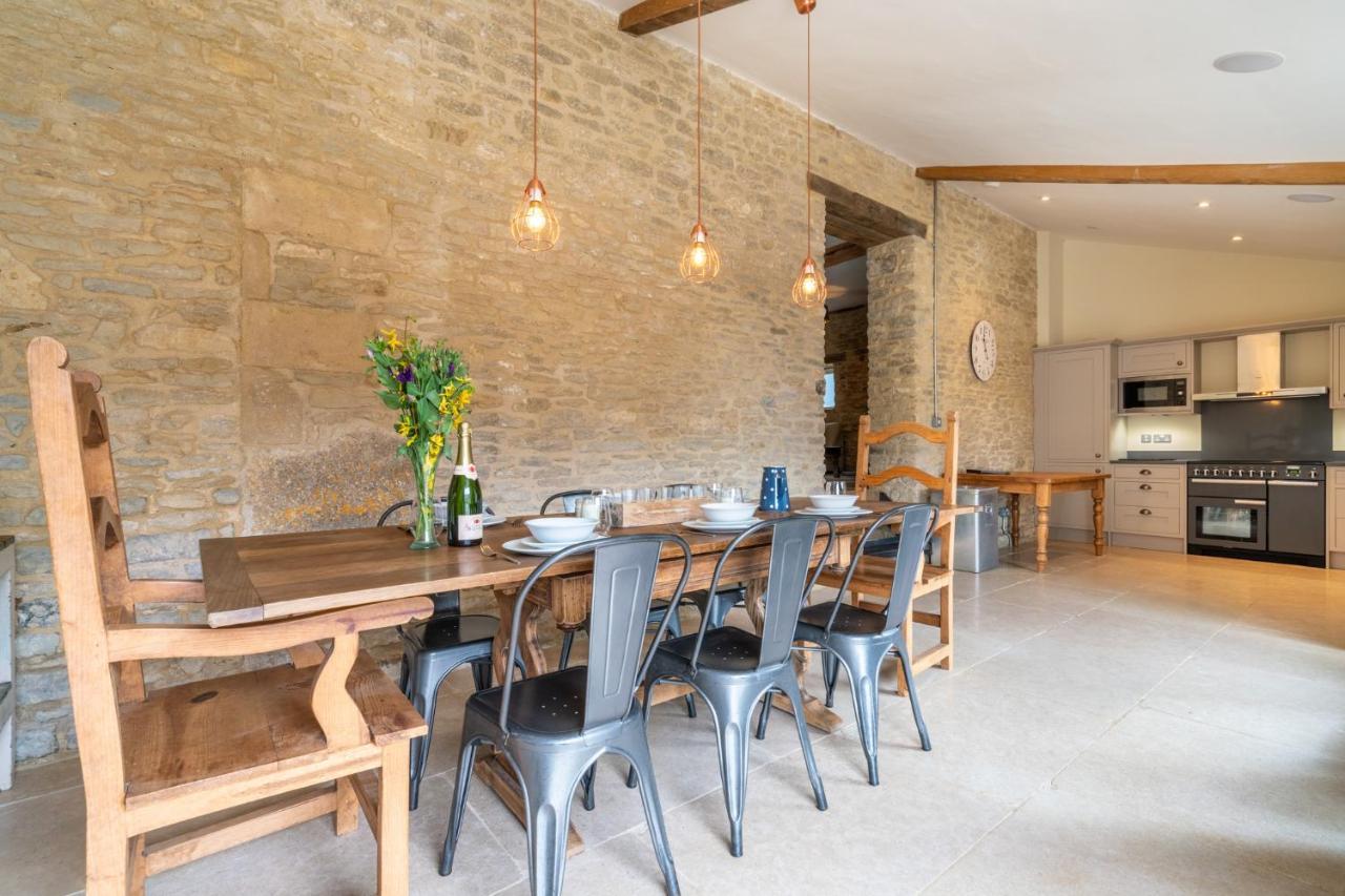 Middle Barn Villa Dyrham Kültér fotó