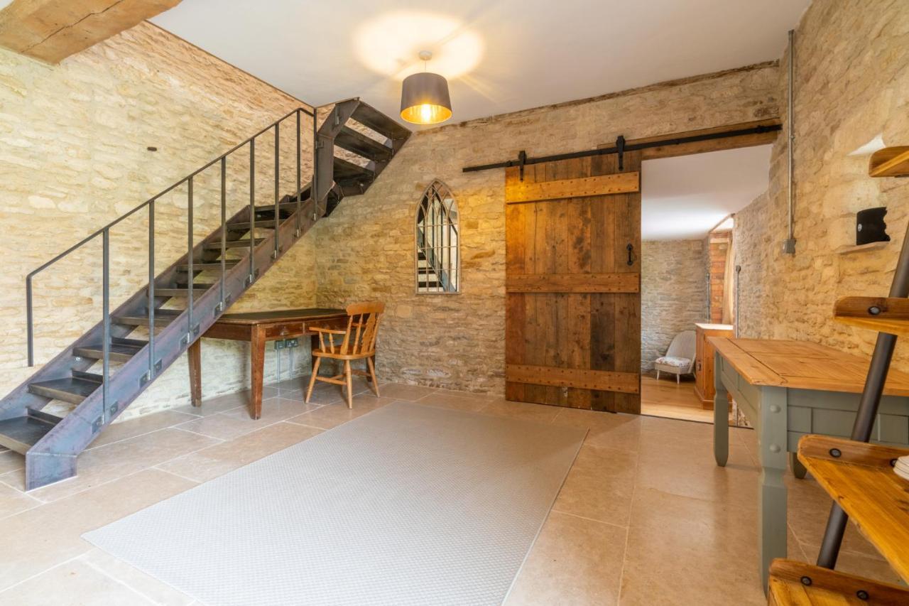 Middle Barn Villa Dyrham Kültér fotó