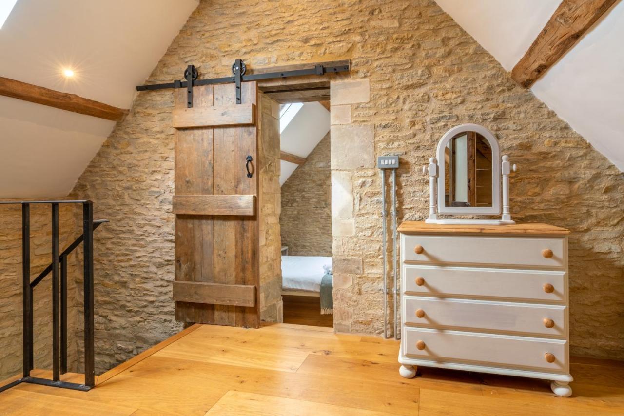 Middle Barn Villa Dyrham Kültér fotó